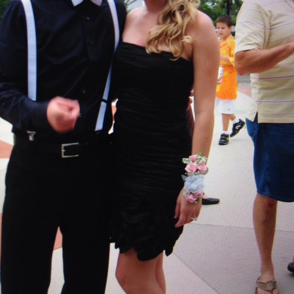 BCBG Maxazria dress - Picture 6 of 7